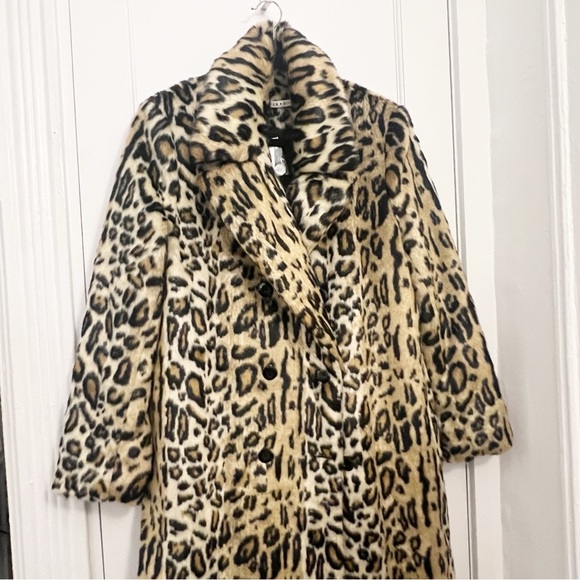 Alice + Olivia Jackets & Blazers - Alice + Olivia Nicholas Leopard Faux-Fur Coat - Size Large